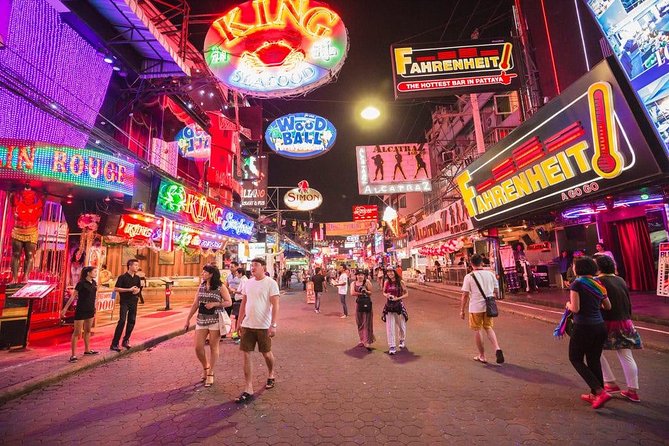 Pattaya Night Guided Tour With Dinner - The Sum Up