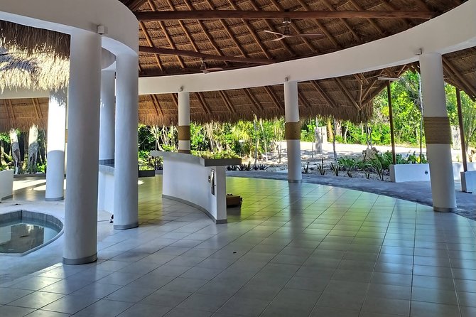 Playa Del Carmen Salsa or Bachata Dance Lesson From Playa Del Carmen - Weather and Location Considerations