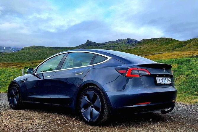 Private Airport Transfer From Keflavik to Reykjavik Capital - Common Questions