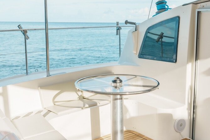 Private Catamaran Yacht Charter Maiton and Raya Islands - The Sum Up