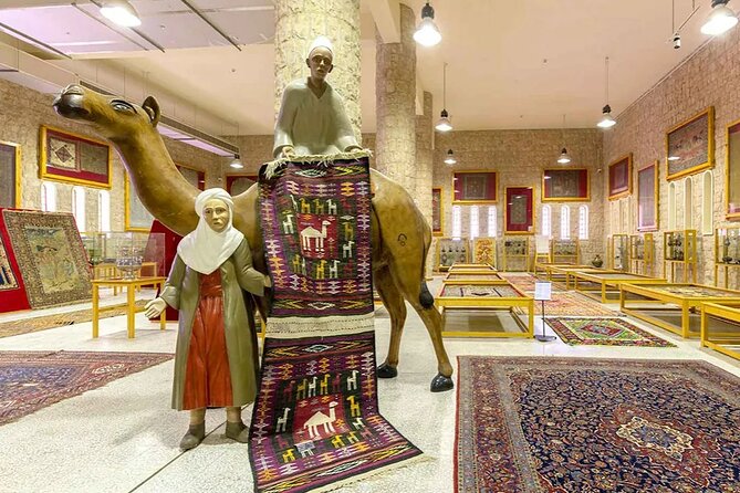 Private Combo Tour to Sheikh Faisal Museum and Camel Racing Track - Tour Operators Experience