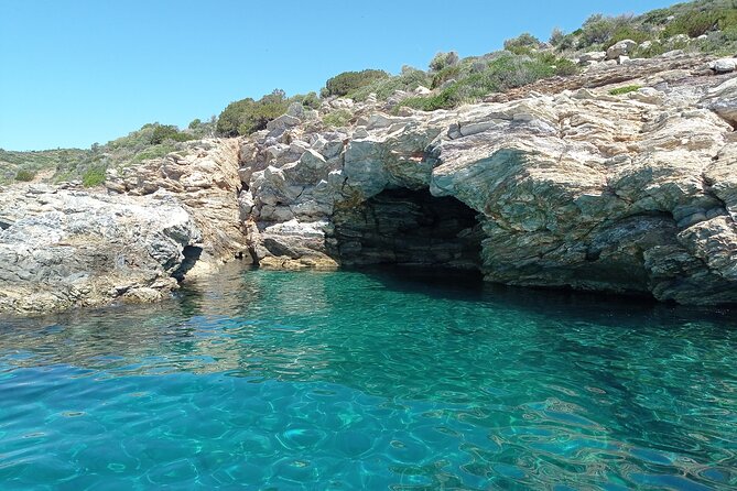 Private Cruises With Luxury Ribs in Greece - Additional Services and Amenities