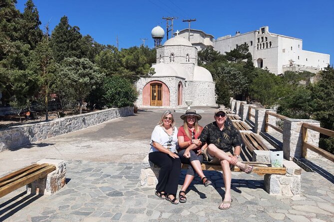 Private Cultural Villages Sightseeing & Akrotiri Excavations - Santorinis Rich History and Culture