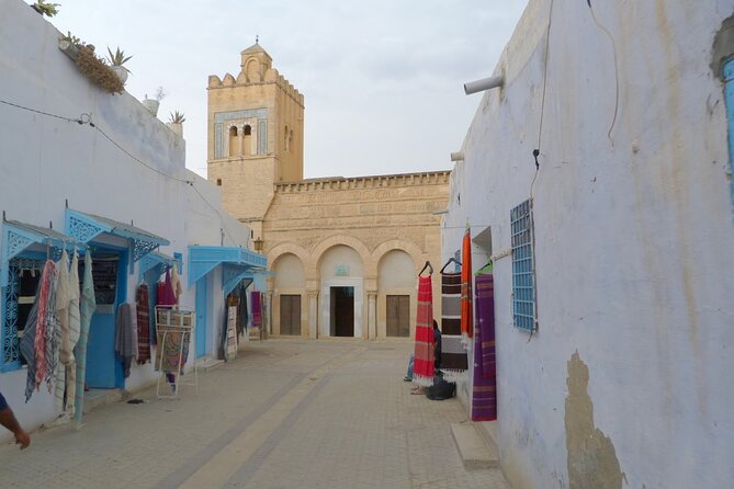 Private Day Tour Kairouan Roman Colosseum El Jem From Hammamet - Transportation Details