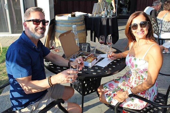 Private Four-Hour Wineries Tour With Tastings, Niagara Ontario  - Niagara Falls & Around - Miscellaneous Details