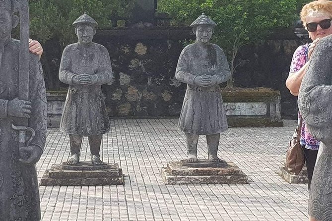 Private Full-Day Tour to Hue Citadel With Boat Trip and Lunch - Booking and Pricing Information