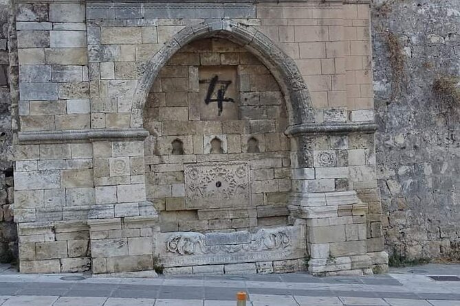Private - Guided Tour Heraklion Highlights & Historical Places - The Sum Up