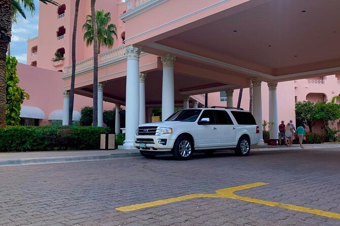 Private One Way Transfer From SJD Airport To Cabo San Lucas - Common Questions