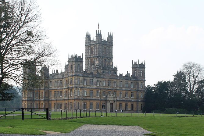 Private Round Trip Transfer : Heathrow or London to Highclere Castle - Convenience and Ease