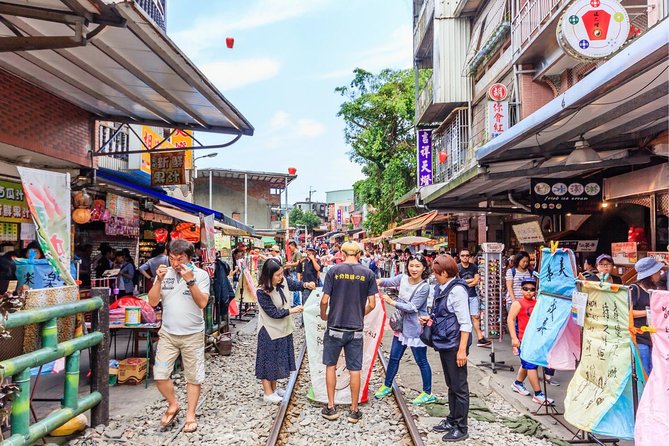 Private Taipei Tour for Families With a Local, 100% Personalized - Cancellation Policy and Booking Details