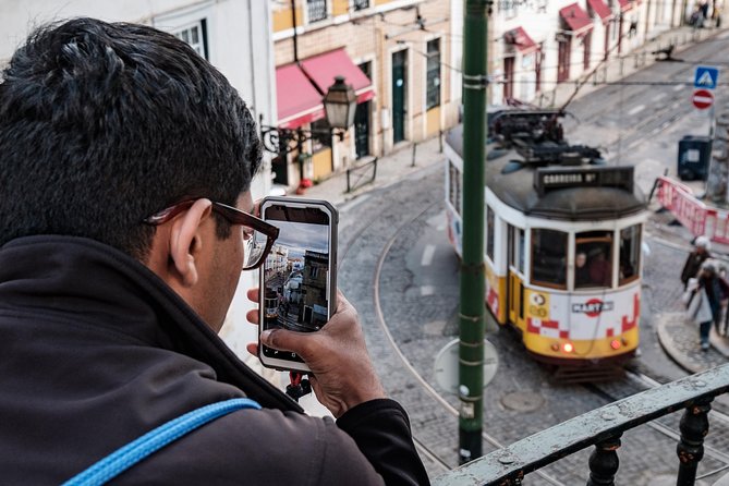 Private Tour - Lisbon Walking Tour With a Photographer - The Sum Up