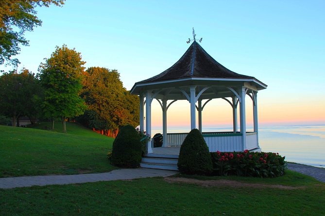 Private Tour of Niagara Falls With Niagara City Cruise - The Sum Up