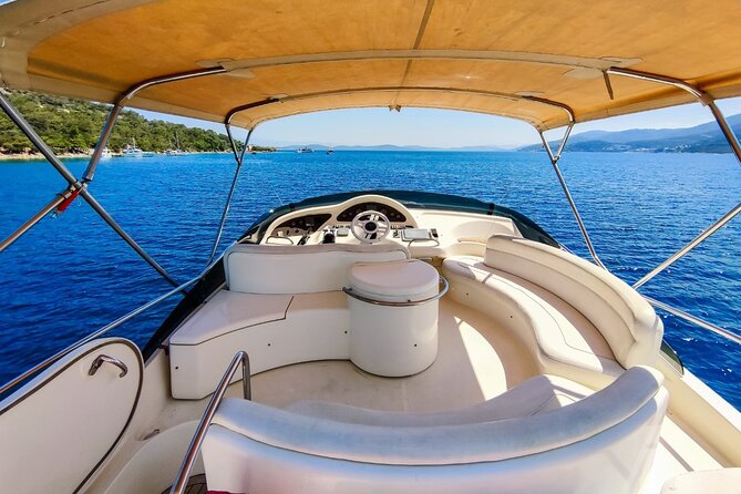 Private VIP Motoryacht Charter in Bodrum For 6 Hours With Lunch - The Sum Up