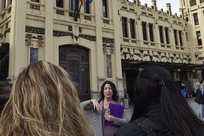 Private Walking Tour of Games and History in the Center of Valencia - Common Questions