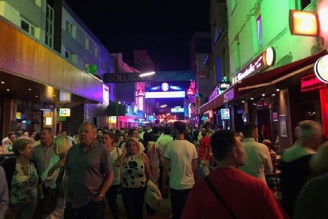 Pub Crawl - Ultimate Party Pub Crawl Incl. One-Hour Drinks Flat Rate - Cancellation Policy and Refund Details