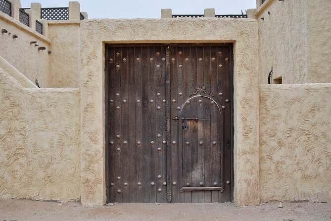Qatar West Coast Tour to Richard Serra Sculpture and Mushroom Rock Formation - Personalized Experience With Limited Group Size