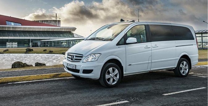 Reykjavik International Airport Private Arrival Transfer - Driver Professionalism