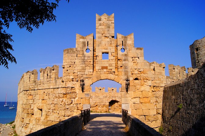 Rhodes by Night With Dinner - Laterna - Common Questions
