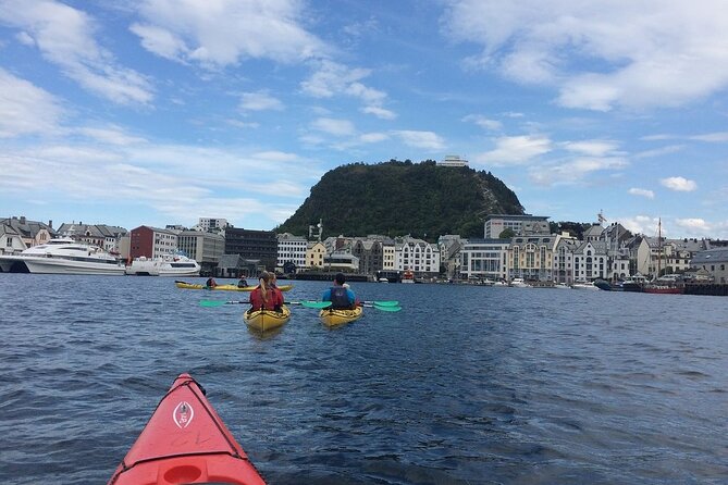 Sea Kayaking In Ålesund - Common Questions