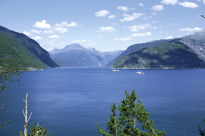 Self-Guided 22-Hour Round Trip From Oslo To Sognefjord With Flåm Railway - The Sum Up