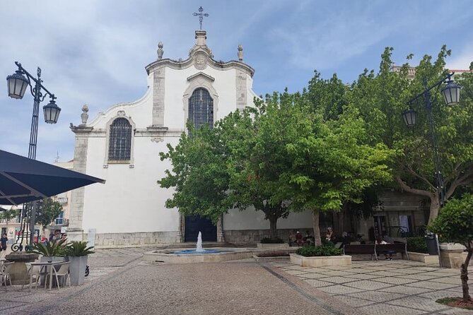 Setúbal: Private Walking Tour - The Sum Up