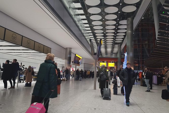 Shared Service From Stansted Airport to Central London - Assistance and Contact Information