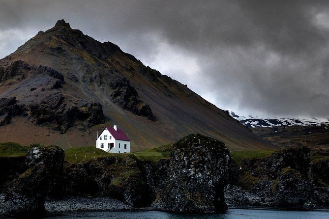Snæfellsnes: Hidden Gem of the West Small-Group Day Trip From Reykjavik - Tour Guide Interactions