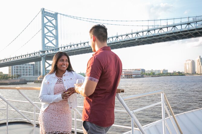 Spirit of Philadelphia Signature Lunch Cruise With Buffet - Live Narration About City Landmarks