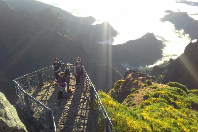 Sunrise Guided Hike PR1 Pico Do Areeiro Pico Ruivo Small Group - Tour Guide David