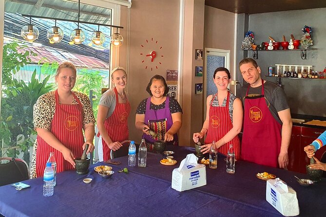 Thai Cooking Class With Market Tour in Phuket by VJ - Common Questions