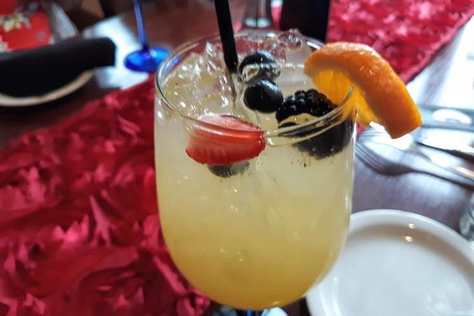 Thirsty Thursdays Tour (Cocktails and Appetizers) - The Sum Up