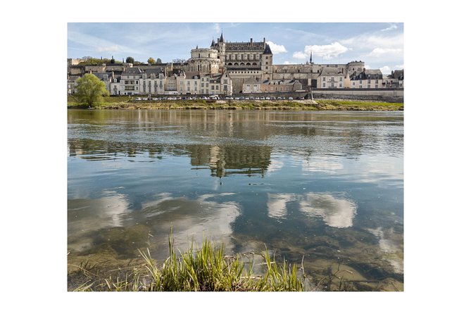 Walking Photography Tour of Amboise Conducted in English - Common Questions
