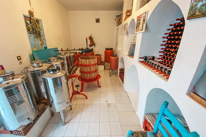 Wine Tasting Walk in Pini - Common Questions
