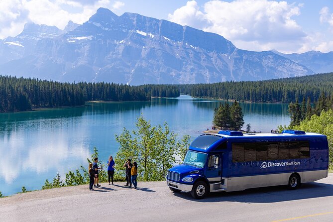 Year Round Tour: Banff and Its Wildlife - Traveler Tips