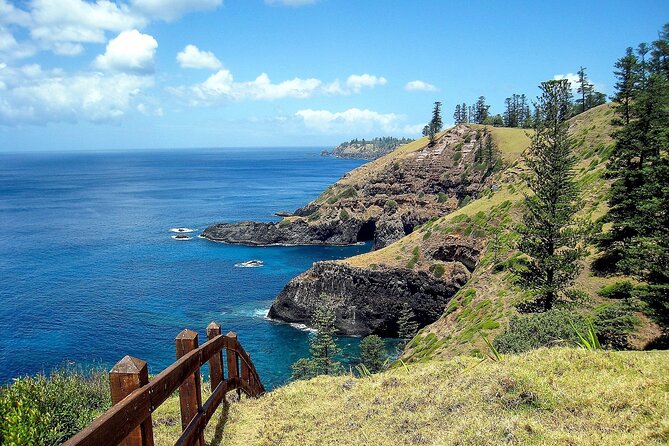 8 Days Drive / Stay / Tour in Norfolk Island