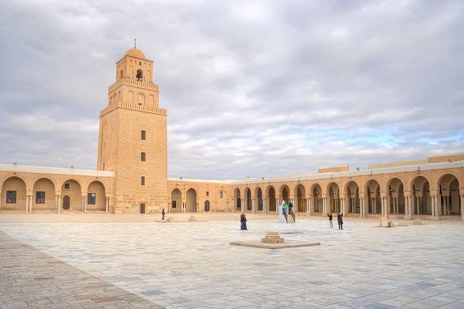 8 Days Tunisia Tour From Tunis - Day 1: Arrival in Tunis