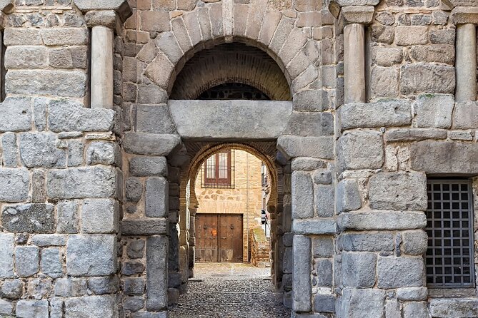 8-Hour Private Tour to Toledo From Madrid With Certified Guide - Overview and Inclusions