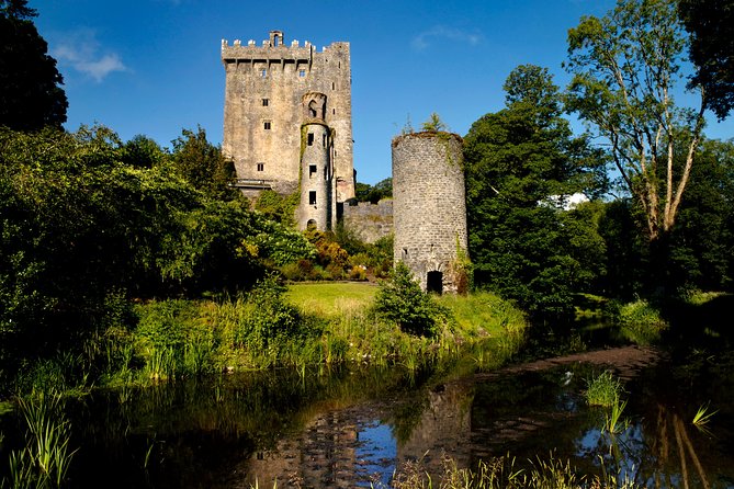 4-Day Ring of Kerry, Limerick, Cliffs of Moher, Galway and Connemara Rail Tour - Accommodations and Locations