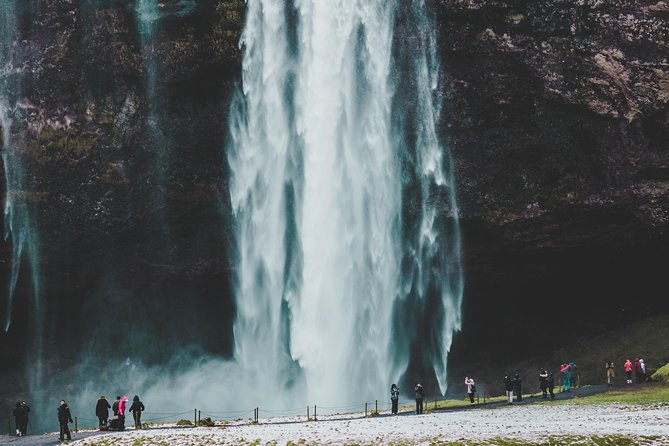6 Day Minibus Tour Around Iceland Small Group - The Sum Up