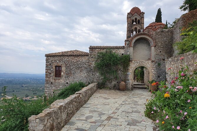 6 Day Private Tour Peloponnese & Meteora to Mythical Paths - The Sum Up