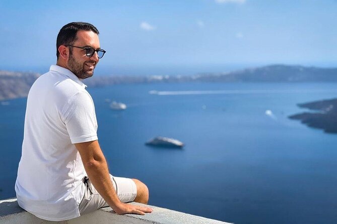 6-hour Santorini Tour, All Must-see Places, Photoshoot and History Lesson - Transportation and Pickup