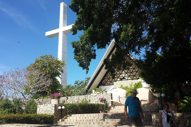 6Hr Cruise or Hotels City Tour, Divers, Baby Turtles Peace Chapel - Common Questions