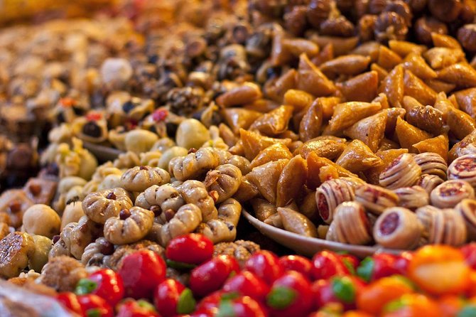 Authentic Moroccan Food Tour in Marrakech With Dinner - Booking Information and Pricing