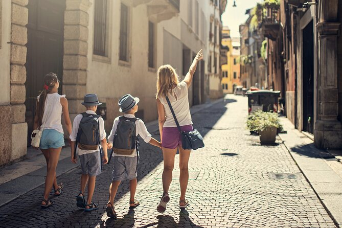 Discover the Secrets of Antwerp While Playing! Escape Game - Meeting and Pickup