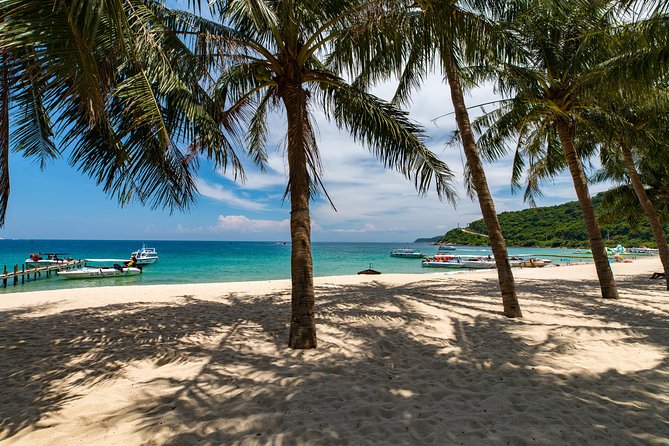 FULL-DAY CHAM ISLAND TOUR & SNORKELING From DA NANG - Common Questions