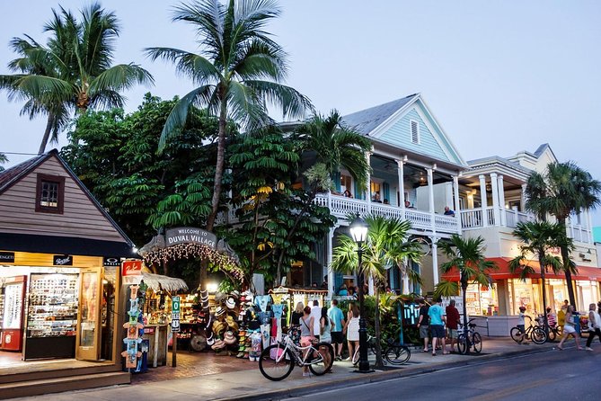Full-Day Key West Tour and Coral Reef Snorkeling With Open Bar - The Sum Up