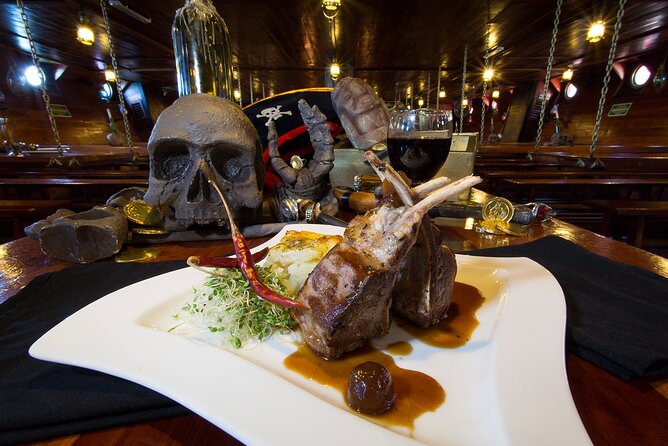 Jolly Roger Pirate Show and Dinner in Cancun - The Sum Up