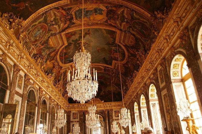 NEW Virtual Guided Tour of Monuments of Paris - End Point and Refund Policy