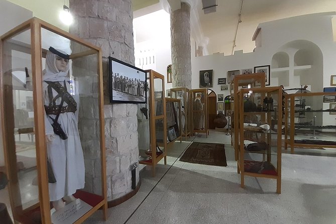 (Private Combo Tour) Sheikh Faisal Museum And Camel Race Track - The Sum Up