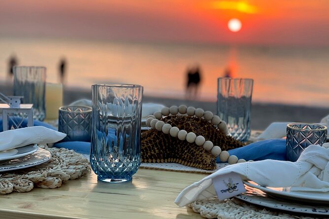 Private Luxury Sunrise Beach Picnic in Hollywood - Customizable Picnic Options